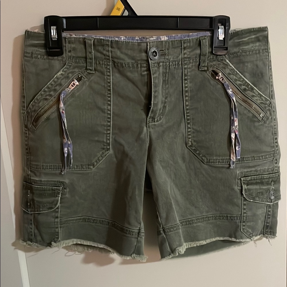 FP Cargo Shorts with Zipper Pockets
